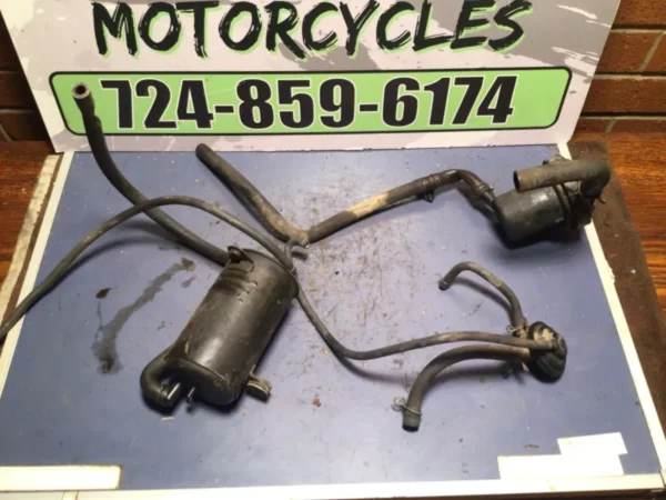 HONDA XL600R XL600  OEM SEPERATOR BREATHER POSITIVE AIR CANNISTER  17370-435-315