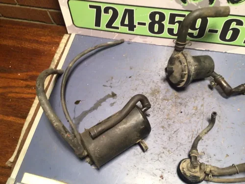 HONDA XL600R XL600  OEM SEPERATOR BREATHER POSITIVE AIR CANNISTER  17370-435-315
