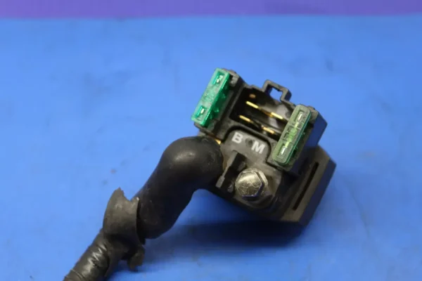 1999 Yamaha XV1600 Road Star Engine Starter Relay Starting Motor Switch
