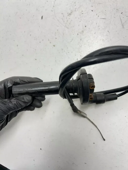 01 2001 Yamaha Raptor 660 R AFTERMARKET Throttle Choke Lever Perch Cable Mount