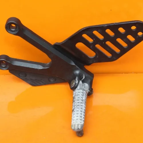 image286491420446_0_1746564190030_1920x2560 12-20 YAMAHA YZF R6 OEM LEFT REARSET REAR SET DRIVER FOOT PEG REST STOP