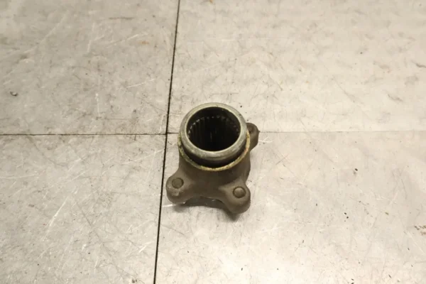YAMAHA OEM REAR ROTOR BACK BRAKE DISC BRACKET MOUNT HUB 3GB-25343-00-00