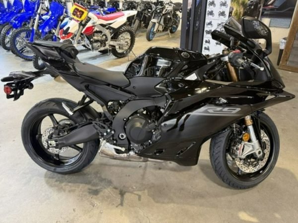2027 Yamaha YZFR9VCB