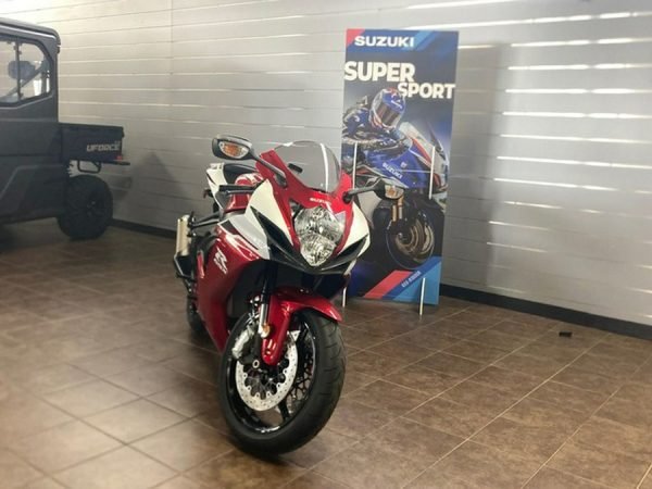 2027 Suzuki GSX-R 600