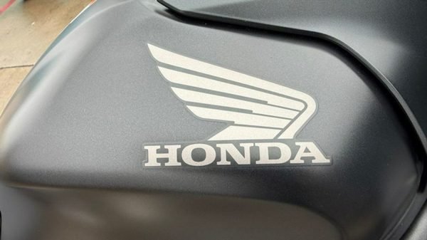 2888_l 2026 Honda CBR650R Eclutch