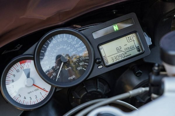 2a32_l 2006 BMW K 1200 S