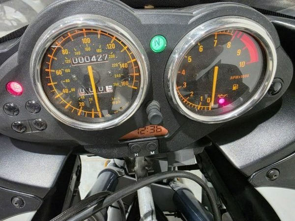 4716_l 2004 R1100S - BMW