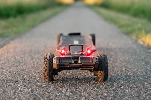 4_88fcea65-7924-4057-97b6-b9980ede7d09 Exway Atlas Pro 4WD Electric Skateboard
