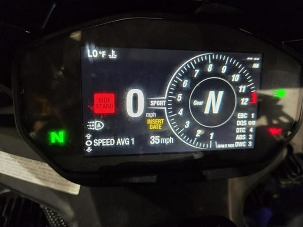 2022 Ducati Panigale V2 Ducati Red V2
