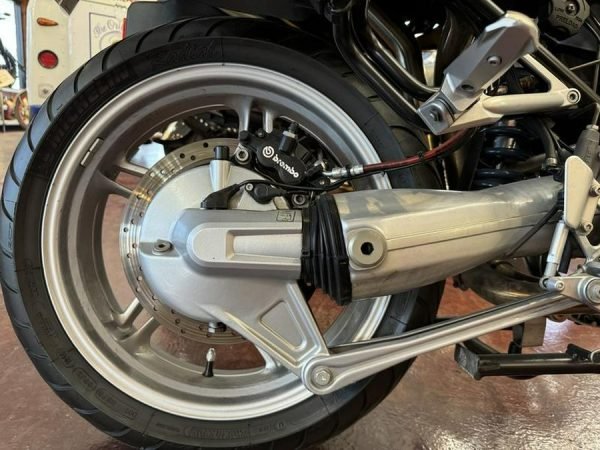 5e7e_l 1999 BMW R1100S