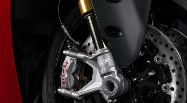 7b20_l 2027 Ducati Panigale V2