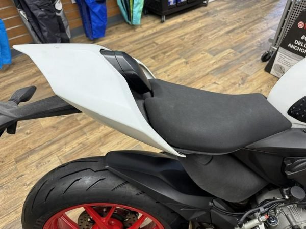 2023 Ducati Panigale V2 White Rosso Livery