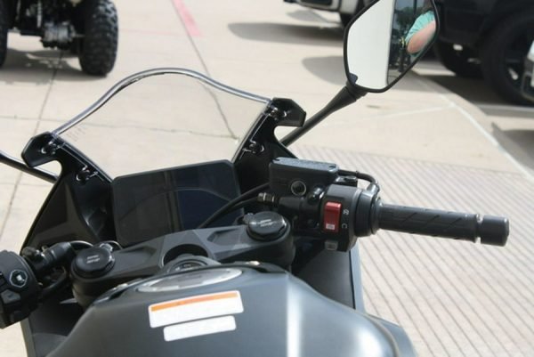 2026 Honda CBR650R E-Clutch
