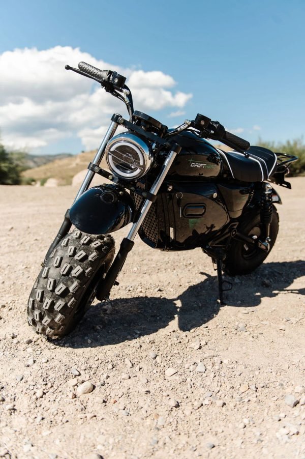CHP_2174 Drift Hero 60V/20Ah 1500W Electric Mini Bike