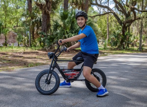 Droyd_50_2487e0f3-1c8b-481b-bc83-abf6b417d3fc-scaled-1 Droyd Blipper 24V/10Ah 250W Kids Electric Balance Bike