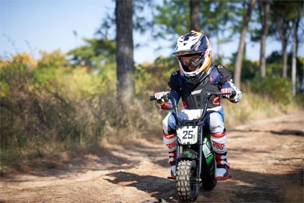 MT-MiniBike-24v-250w_Black_7 MotoTec 24V/9Ah 250W Electric Mini Bike