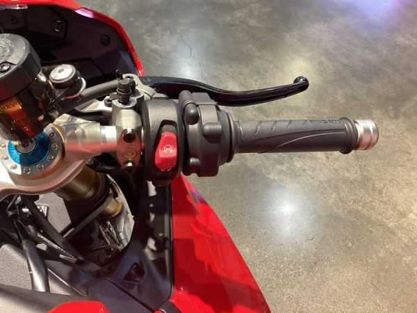 2025 Ducati Panigale V2s