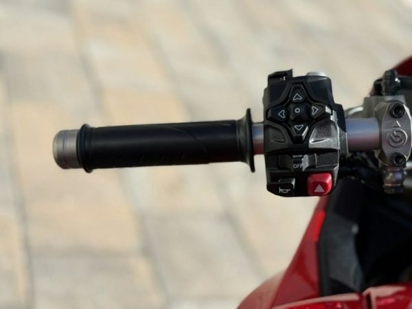 2027 Ducati Panigale V2 S Ducati Red