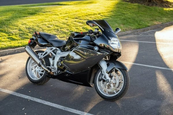 c8cb_l 2006 BMW K 1200 S