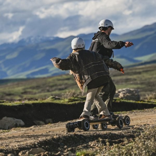 c9cba1fa033646742dfefd5b108ec5bf_750x_9f0fec17-eab0-412c-a7e9-3cfa45e101d4 Exway Atlas Pro 4WD Electric Skateboard