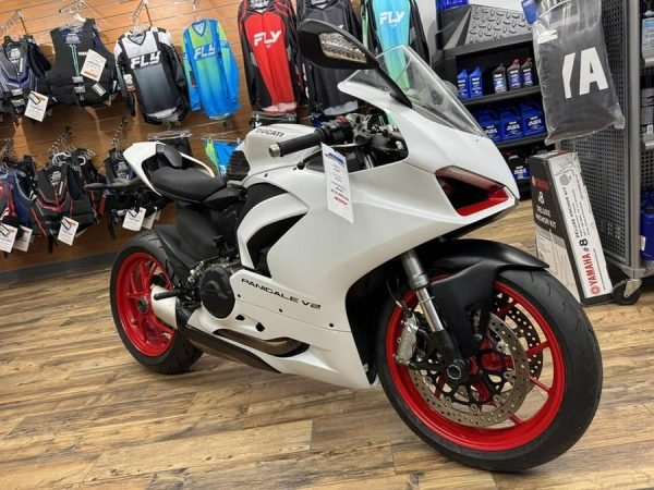 2023 Ducati Panigale V2 White Rosso Livery
