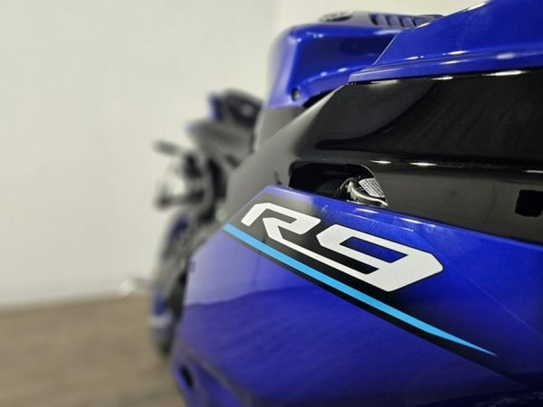 2027 Yamaha Yzf R9