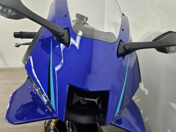 2027 Yamaha Yzf R9