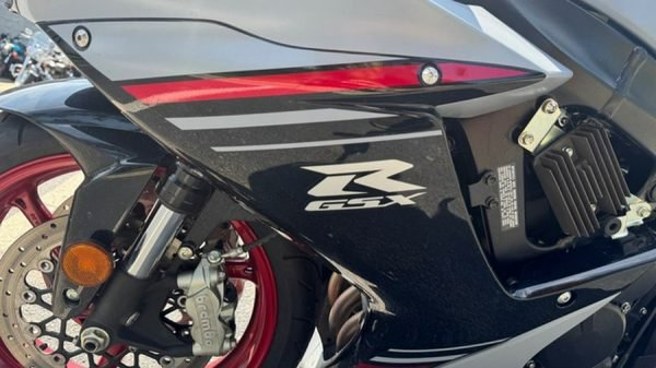 2023 Suzuki GSX-R 600