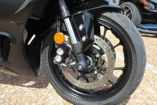 2025 Yamaha YZF-R7