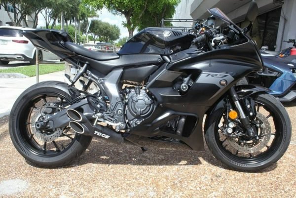 2025 Yamaha YZF-R7