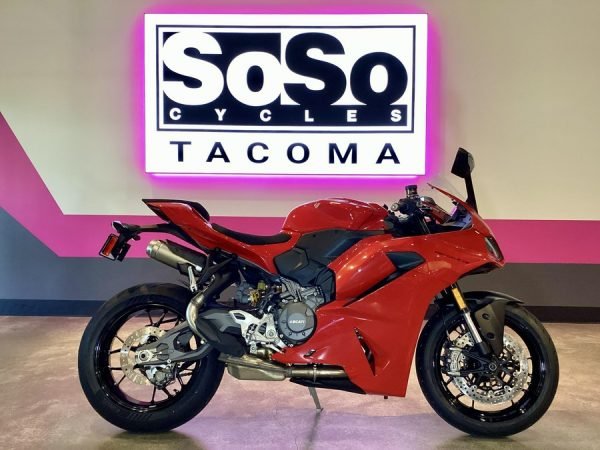 2026 Ducati Panigale V2 896