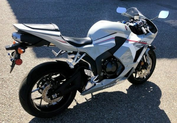 ebd9_l 2026 Honda CBR600RR