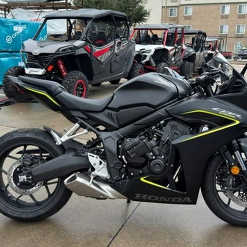 2026 Honda CBR650R E-Clutch