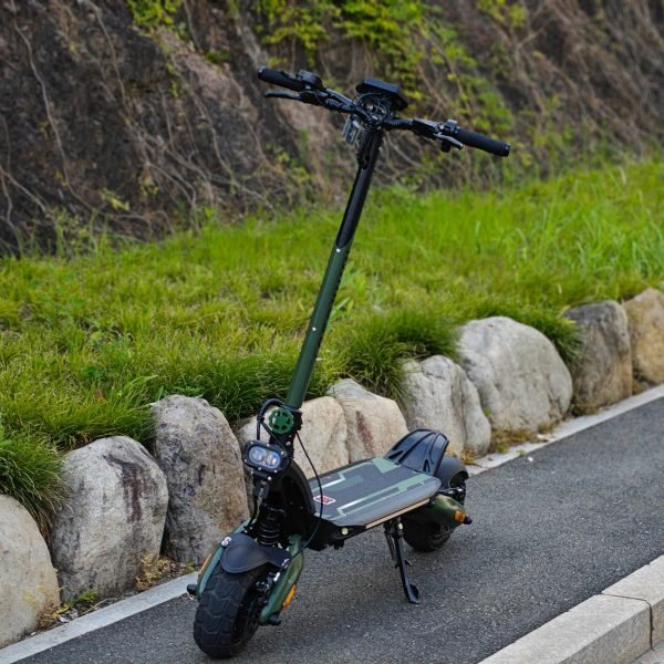imgi_185_IMG20250811155018-1 Nanrobot D6+MAX 60V/30Ah 3000W Electric Scooter